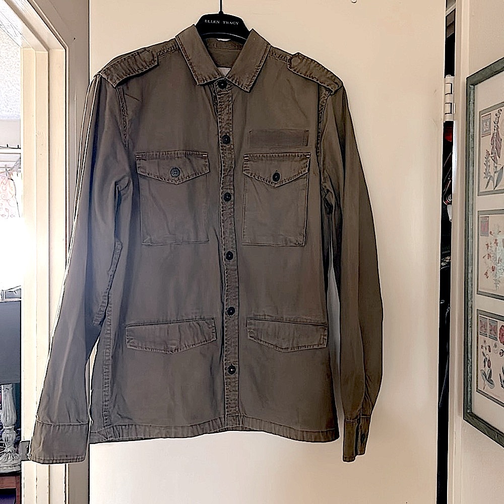 NWOT.  Zara men’s cargo jacket in khaki brown. 100% cotton & lightweight